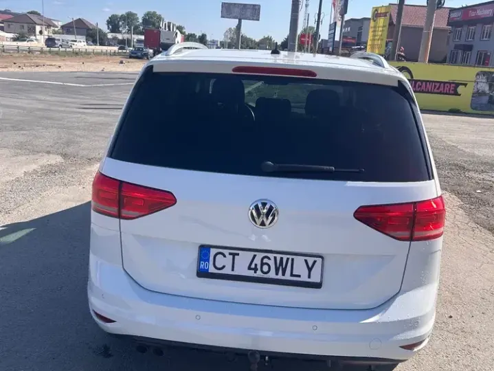 Volkswagen Touran II 2.0 TDI DSG Highline