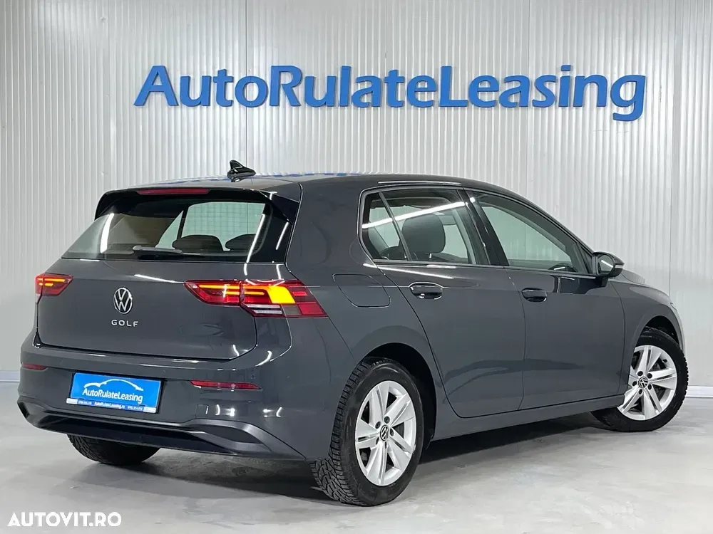 Volkswagen Golf VIII 1.0 TSI Life — imagine 3