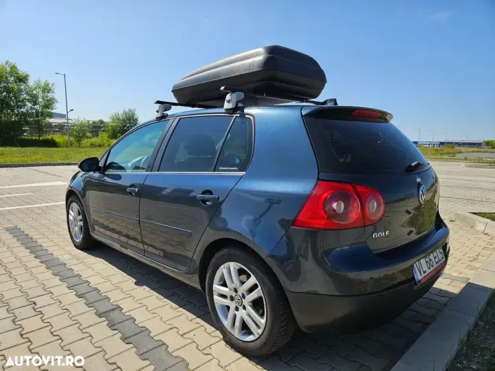 Volkswagen Golf V