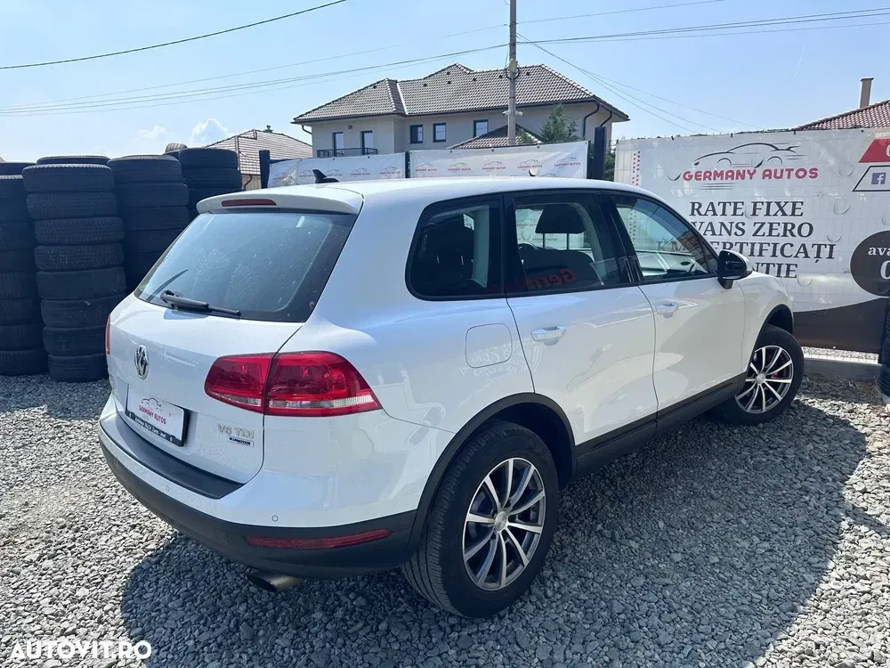 Volkswagen Touareg 3.0 V6 TDI Blue Motion DPF Automatik — imagine 4
