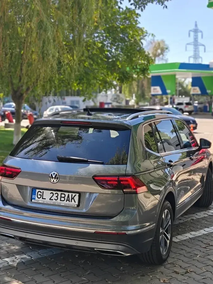 Volkswagen Tiguan II 2.0 TDI 4Mot DSG Highline — imagine 6