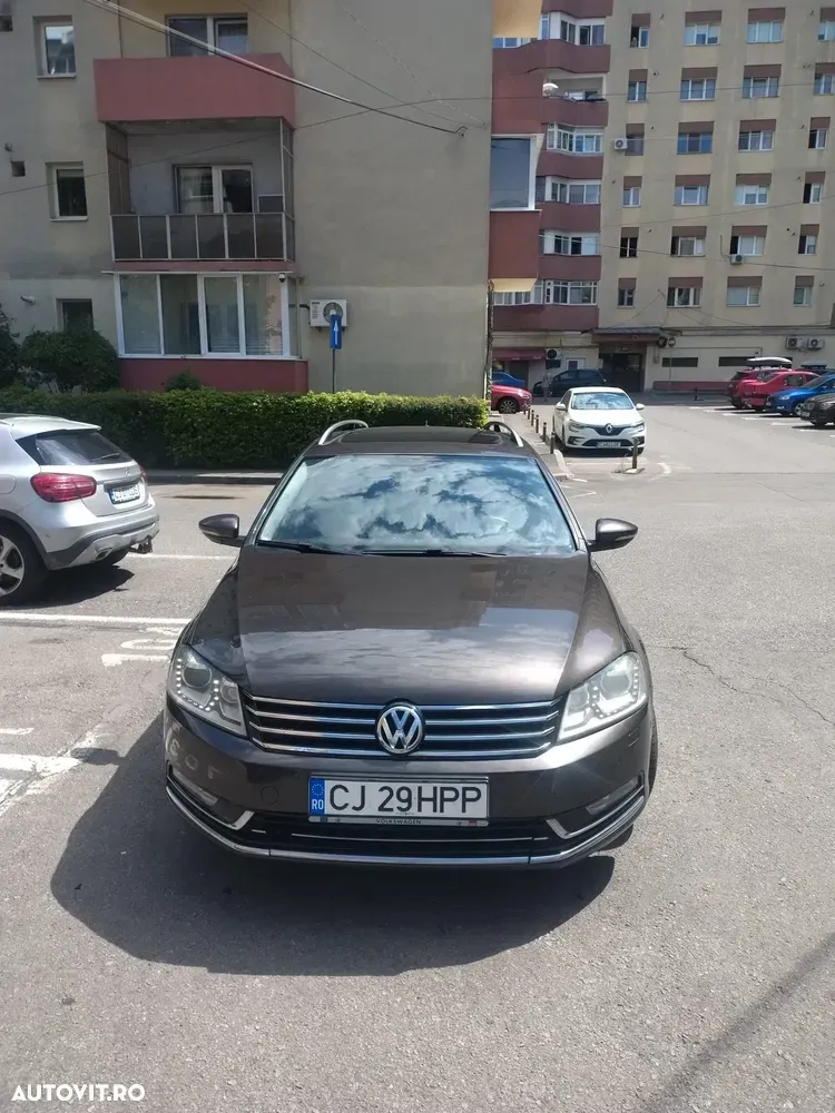 Volkswagen Passat Alltrack — imagine 4