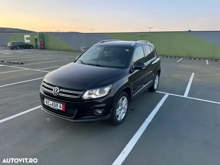 Volkswagen Tiguan 2.0 TDI SCR 4MOTION BlueMotion Technology DSG Lounge Sport & Style