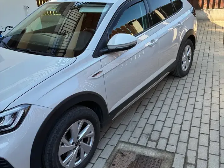 Volkswagen Taigo 1.0 TSI DSG Life