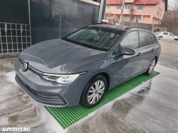 Volkswagen Golf VIII