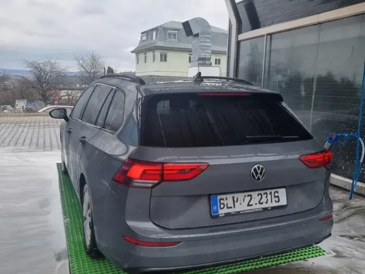 Volkswagen Golf VIII