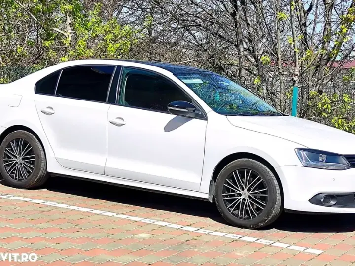 Volkswagen Jetta A6 1.6 TDI CR DPF Comfortline