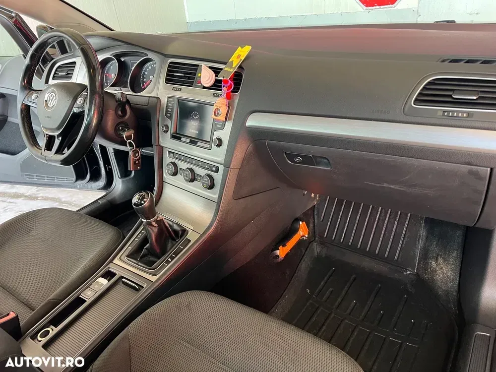 Volkswagen Golf VII 1.6 TDI BMT Comfortline — imagine 4