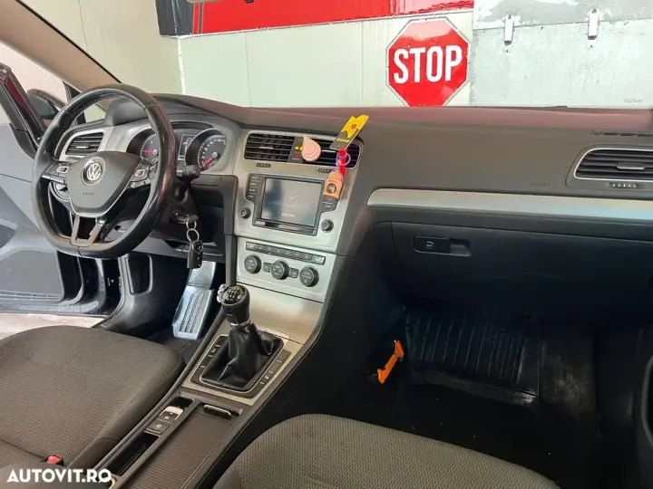 Volkswagen Golf VII 1.6 TDI BMT Comfortline