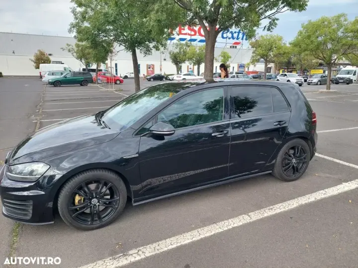 Volkswagen Golf VII GTD 2.0 TDI SCR DSG