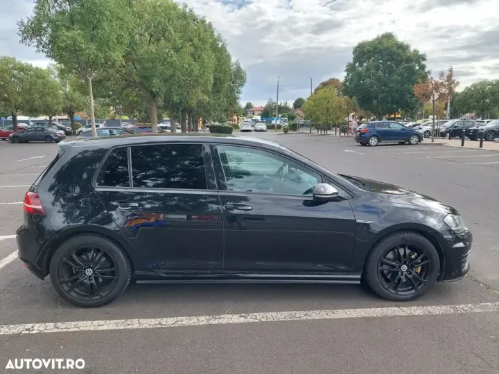 Volkswagen Golf VII GTD 2.0 TDI SCR DSG