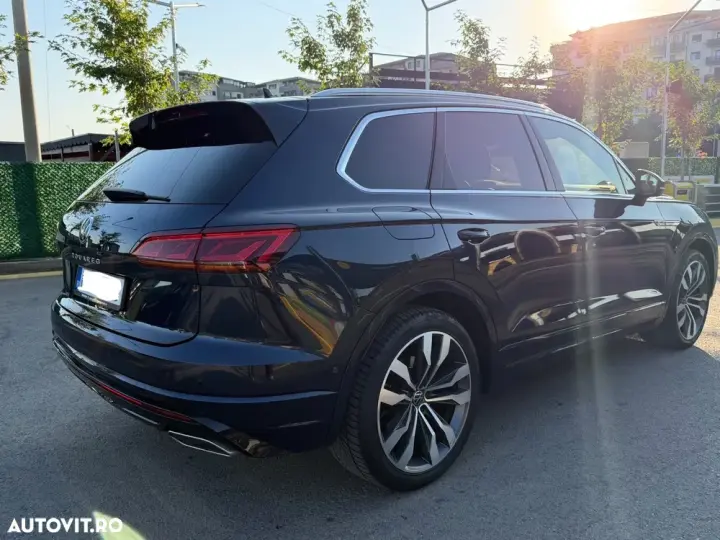 Volkswagen Touareg III V6 TDI 4MOTION R-Line
