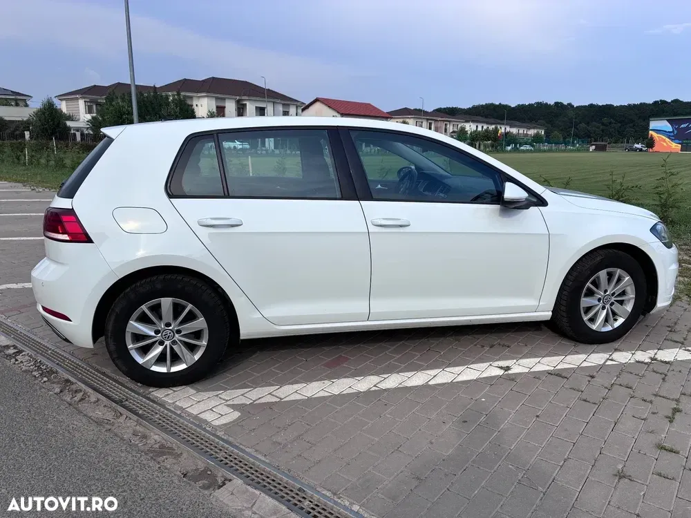 Volkswagen Golf VII 1.6 TDI Comfortline — imagine 2