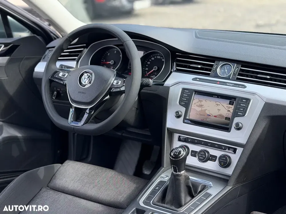 Volkswagen Passat 2.0 TDI SCR BlueMotion Comfortline — imagine 5