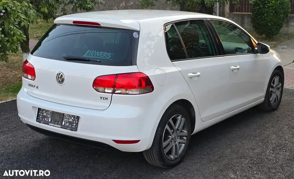 Volkswagen Golf VI 1.6 TDI DPF BlueMotion Technology move — imagine 4