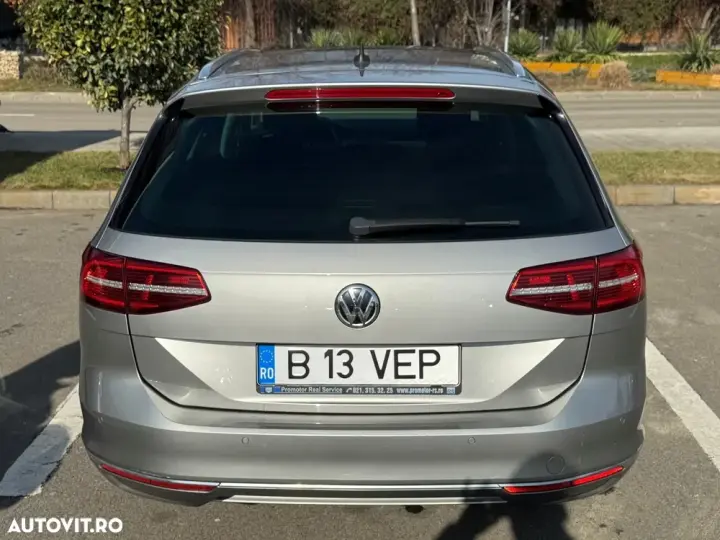 Volkswagen Passat B8 2.0 TDI DSG Highline