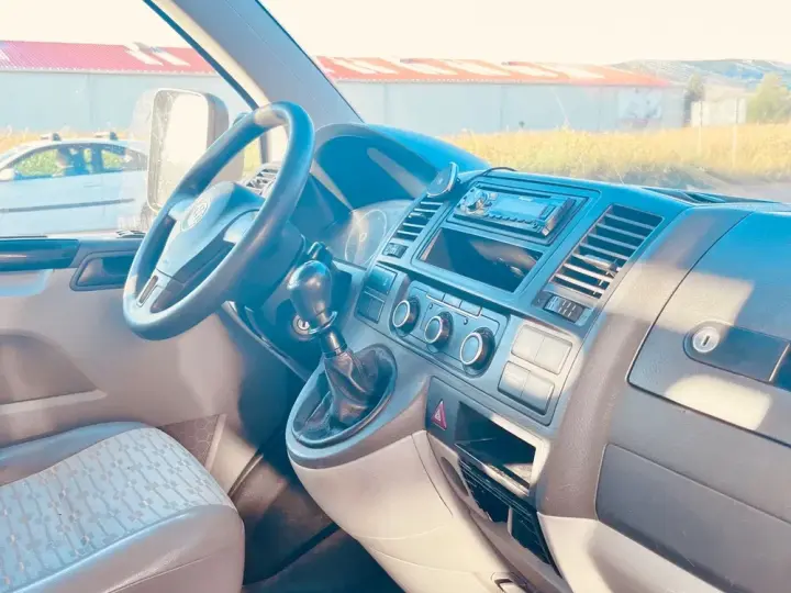 Volkswagen Transporter Autosasiu Cabina Dubla 2.0 TDI