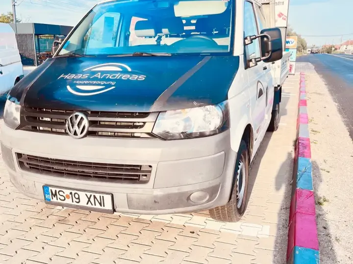 Volkswagen Transporter Autosasiu Cabina Dubla 2.0 TDI