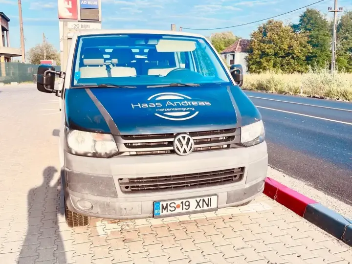 Volkswagen Transporter Autosasiu Cabina Dubla 2.0 TDI