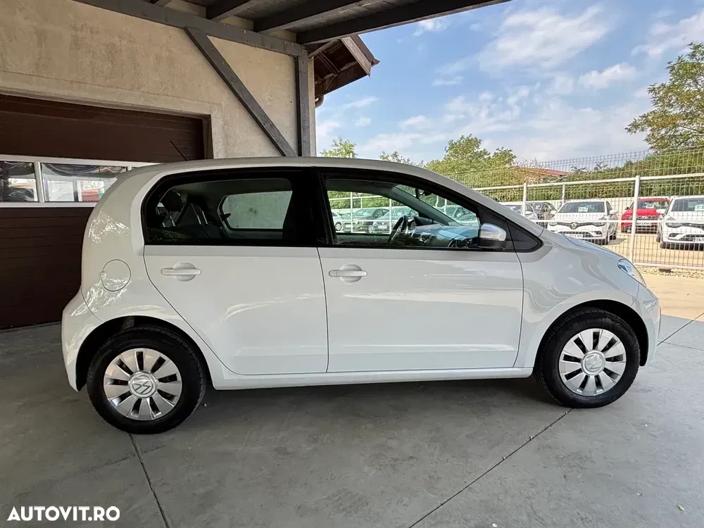 Volkswagen up! 1.0 MPI Move — imagine 6