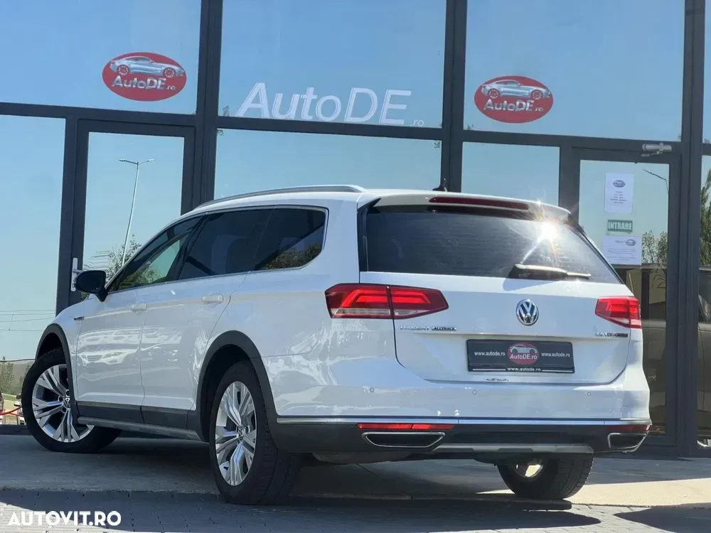 Volkswagen Passat Alltrack B8 2.0 TDI SCR 4Motion DSG — imagine 3