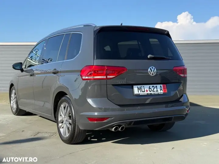 Volkswagen Touran II 2.0 TDI SCR DSG Highline