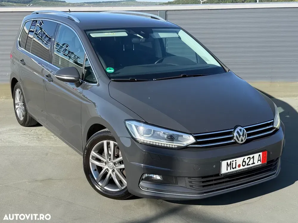 Volkswagen Touran II 2.0 TDI SCR DSG Highline — imagine 3