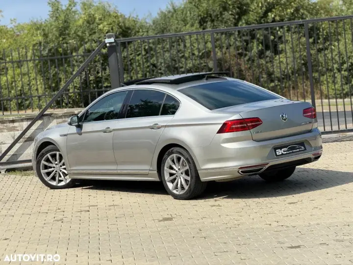 Volkswagen Passat B8 2.0 TDI DSG 4Motion R Executive