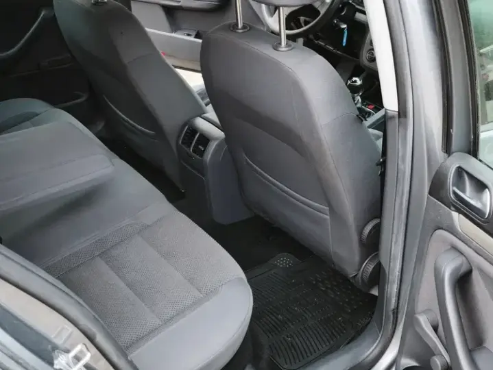 Volkswagen Golf V 1.9 TDI Trendline