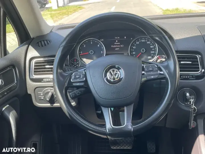 Volkswagen Touareg II 3.0 V6 TDI SCR Blue Motion DPF Automatik