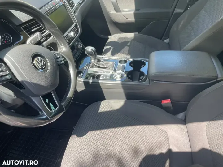 Volkswagen Touareg II 3.0 V6 TDI SCR Blue Motion DPF Automatik