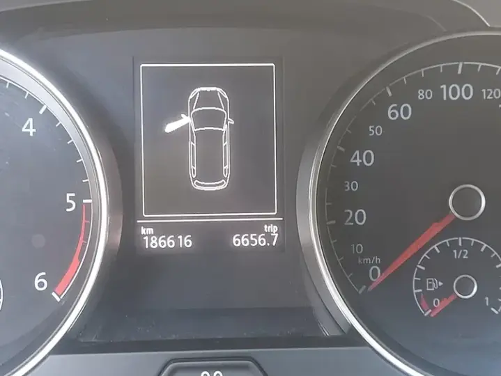 Volkswagen Golf VII 1.6 TDI DPF BlueMotion Technology Comfortline