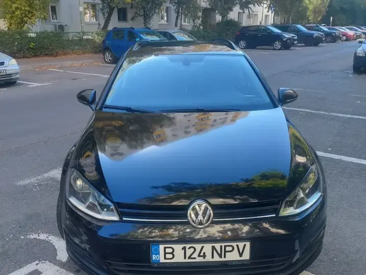 Volkswagen Golf VII 1.6 TDI DPF BlueMotion Technology Comfortline