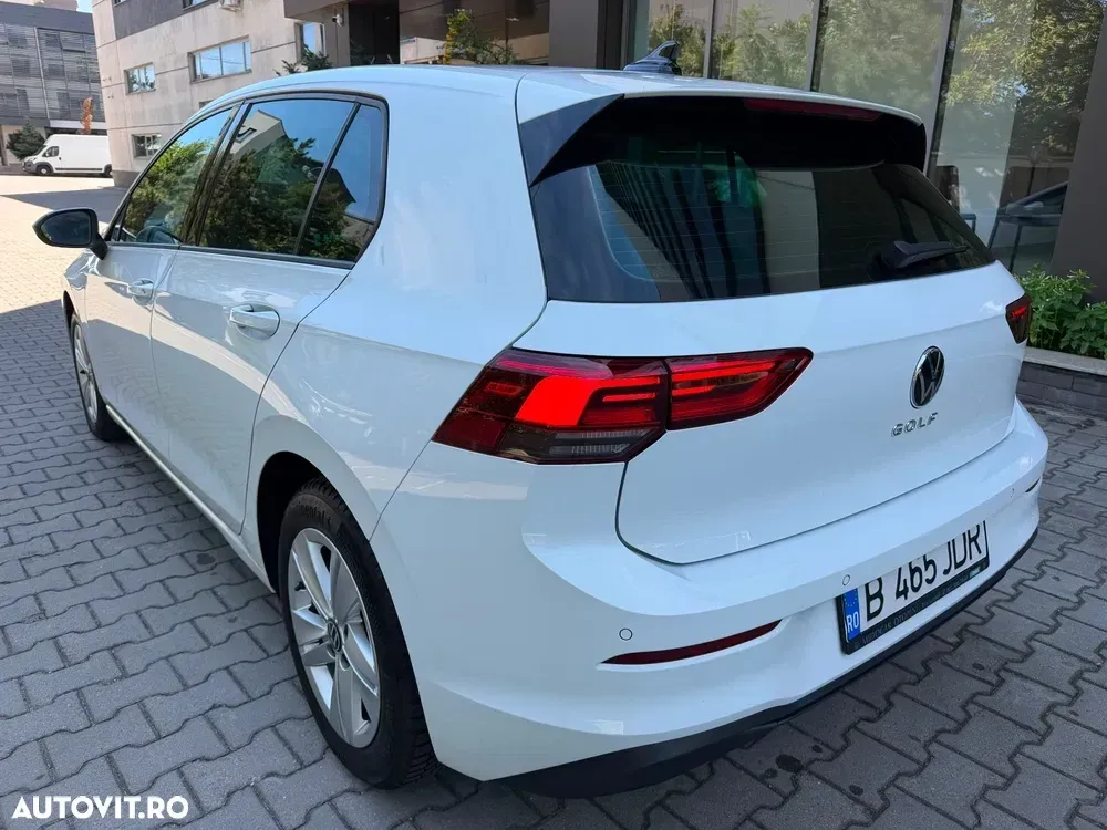 Volkswagen Golf VIII — imagine 3