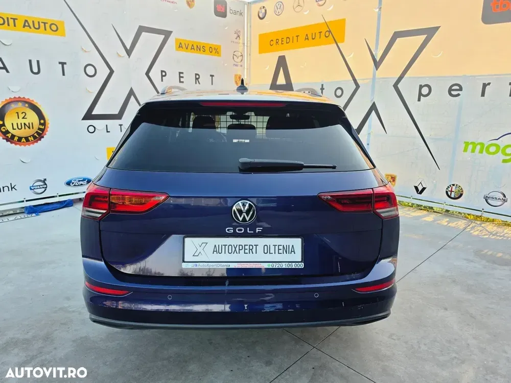 Volkswagen Golf VIII 2.0 TDI 116CP Life — imagine 5