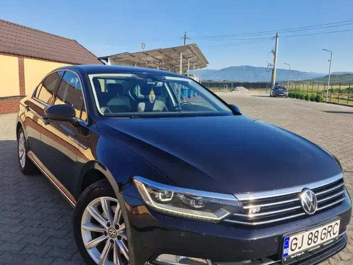 Volkswagen Passat B8 2.0 TDI DSG Highline