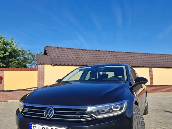 Volkswagen Passat B8 2.0 TDI DSG Highline