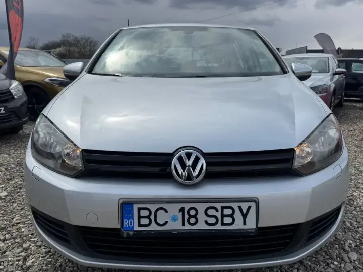 Volkswagen Golf 1.6 Highline