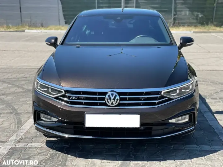 Volkswagen Passat B8 2.0 TDI DSG R Executive