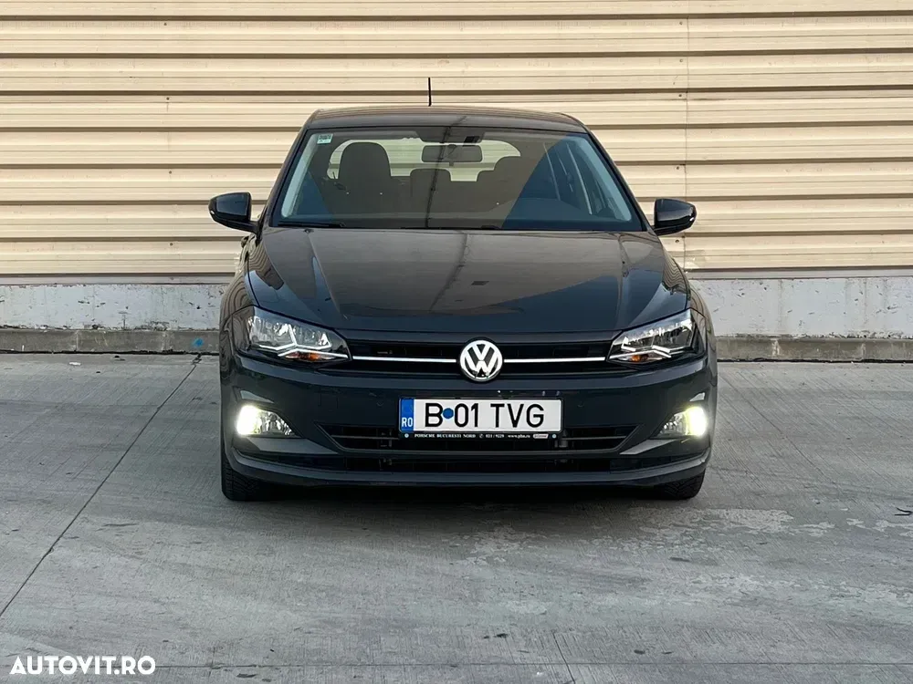 Volkswagen Polo VI 1.0 TSI Comfortline — imagine 2