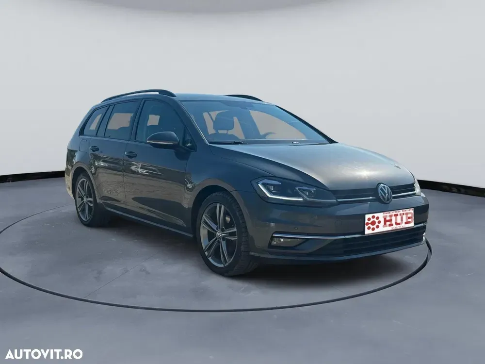 Volkswagen Golf VII 1.6 TDI DSG Trendline — imagine 2
