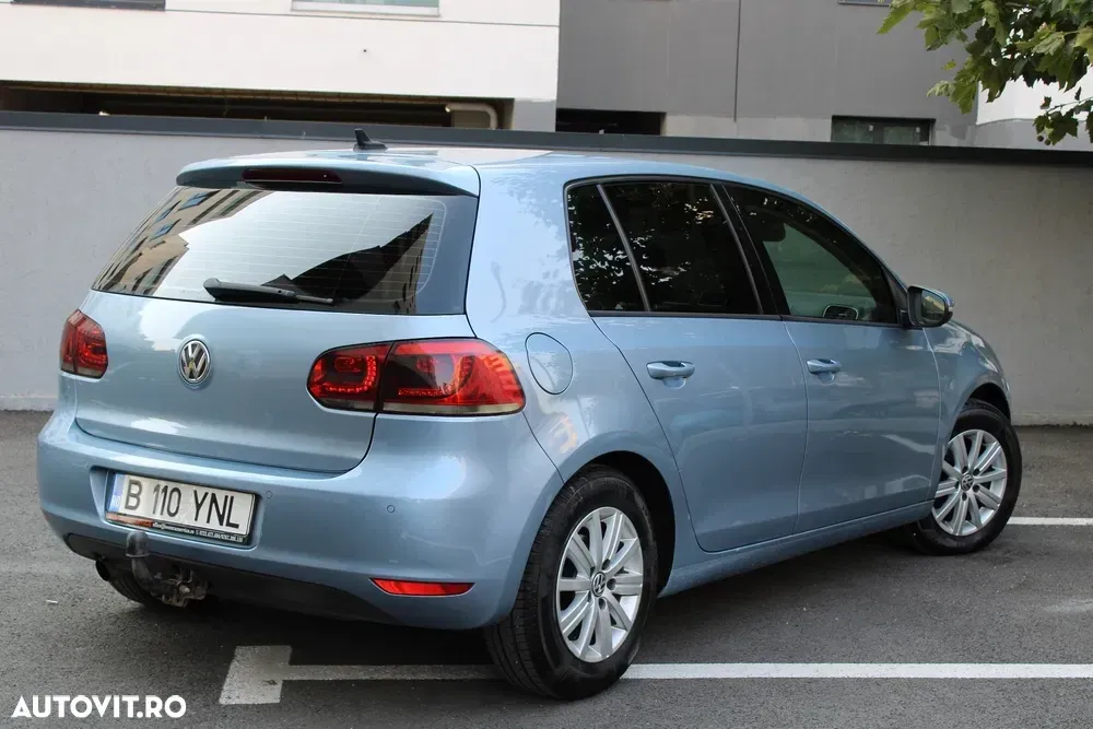 Volkswagen Golf VI 1.6 TDI BlueMotion Technology DPF Highline — imagine 5