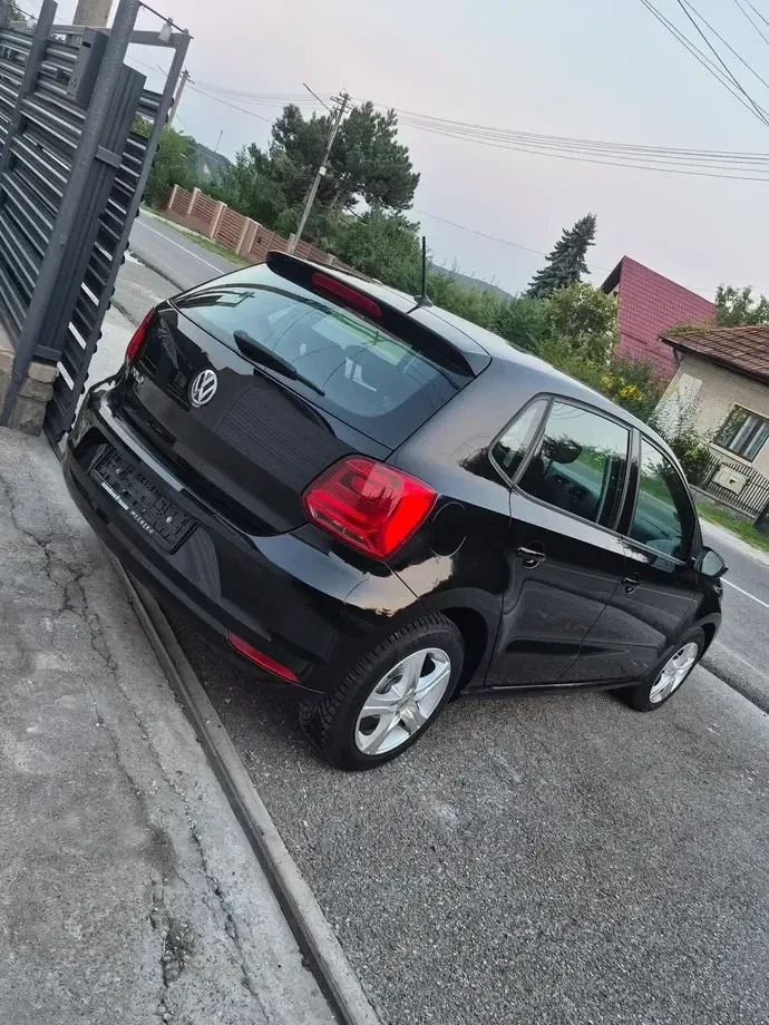 Volkswagen Polo VI — imagine 3