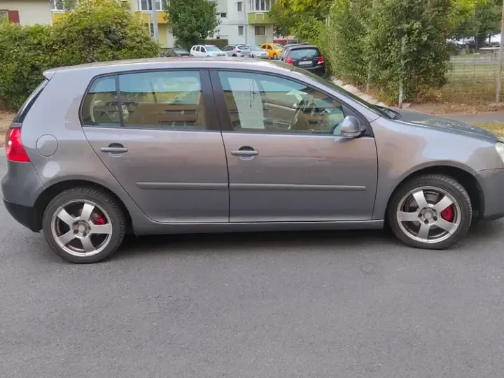 Volkswagen Golf V 1.4 Comfortline