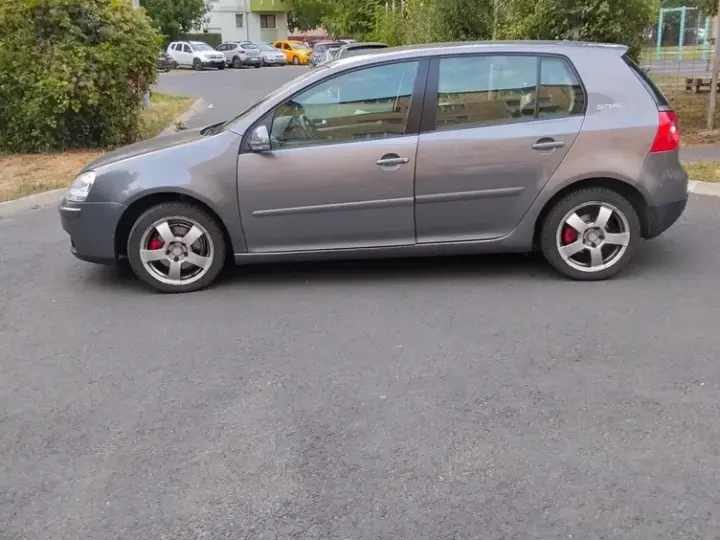 Volkswagen Golf V 1.4 Comfortline