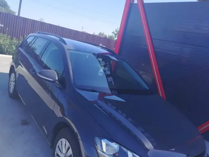 Volkswagen Golf VII
