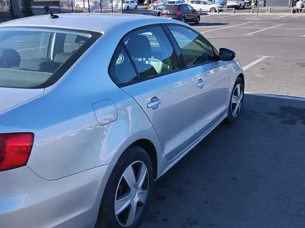 Volkswagen Jetta A6 1.2 TSI Comfortline