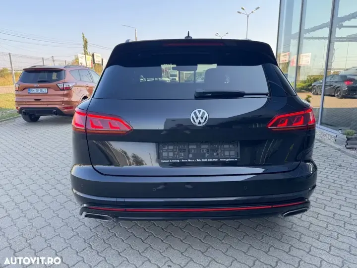 Volkswagen Touareg 3.0 V6 TDI 4Motion DPF Automatik R-Line