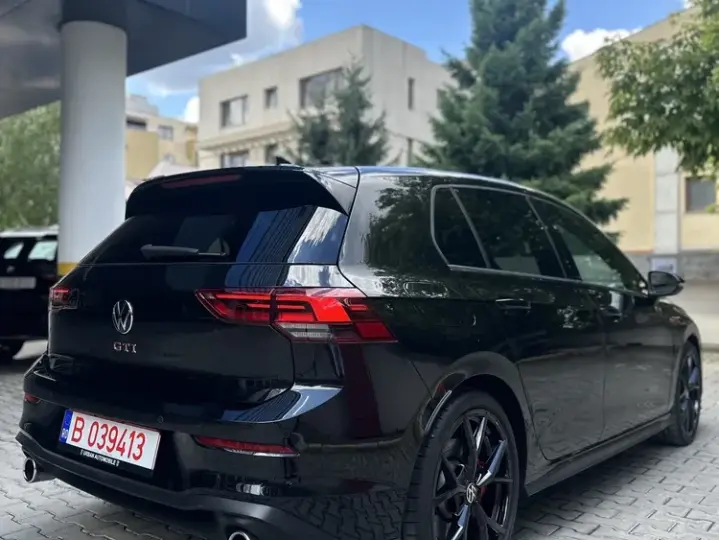 Volkswagen Golf GTI 2.0 TSI OPF DSG Performance