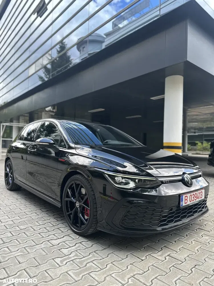 Volkswagen Golf GTI 2.0 TSI OPF DSG Performance — imagine 3